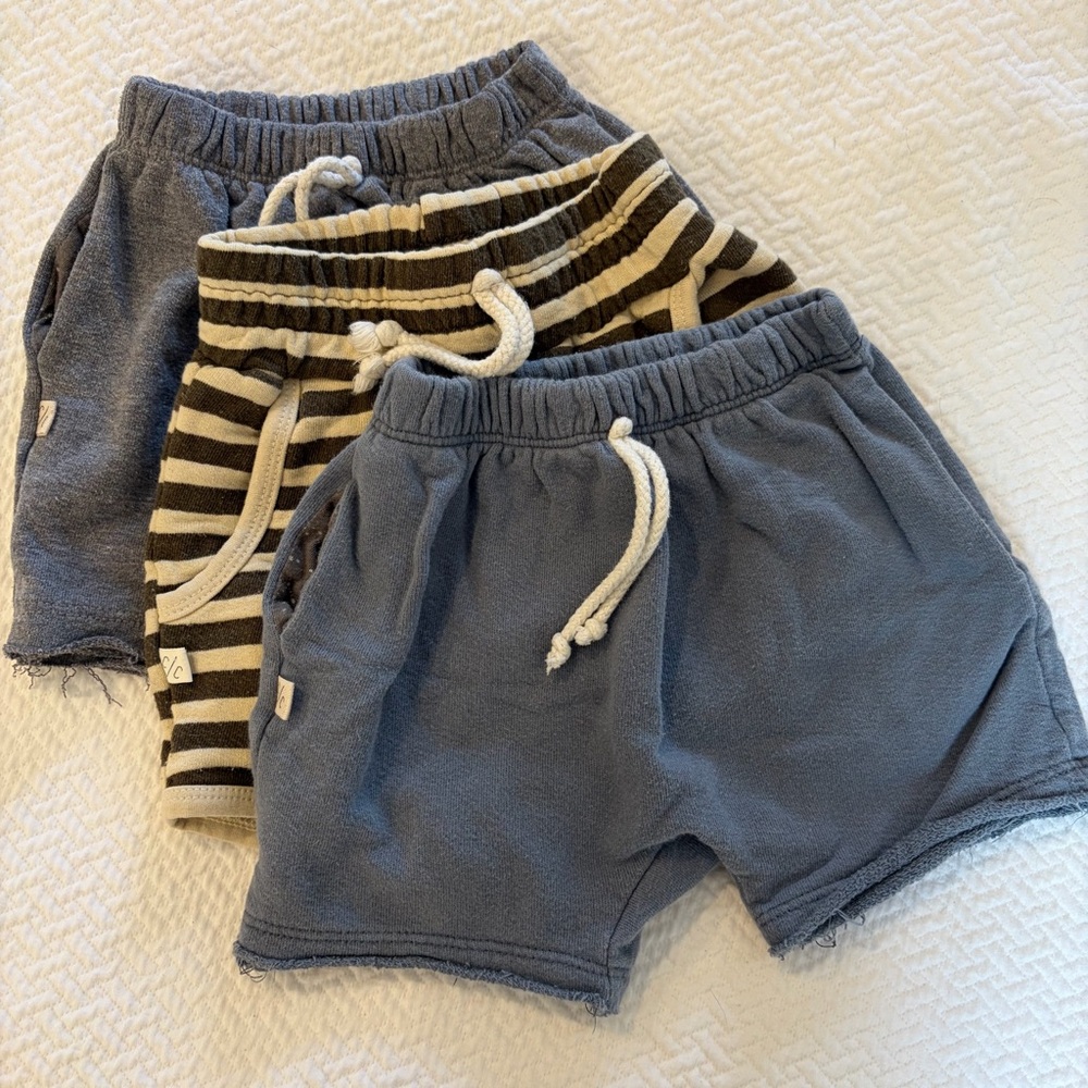 Childhoods Clothing set of 3 boy shorts blues and browns